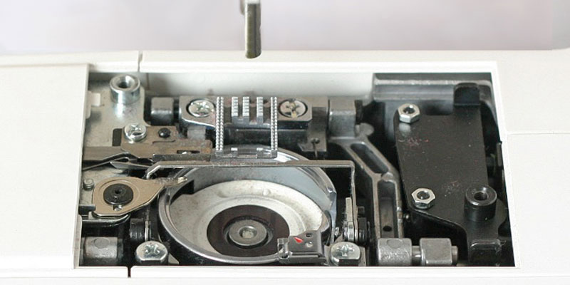 Czyszczenie i oliwienie maszyny z chwytaczem rotacyjnym