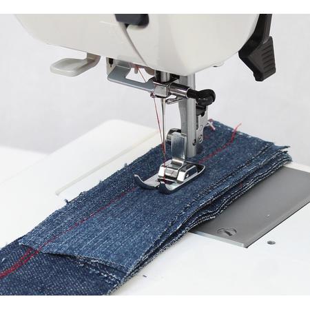 Maszyna do szycia Janome HD 523